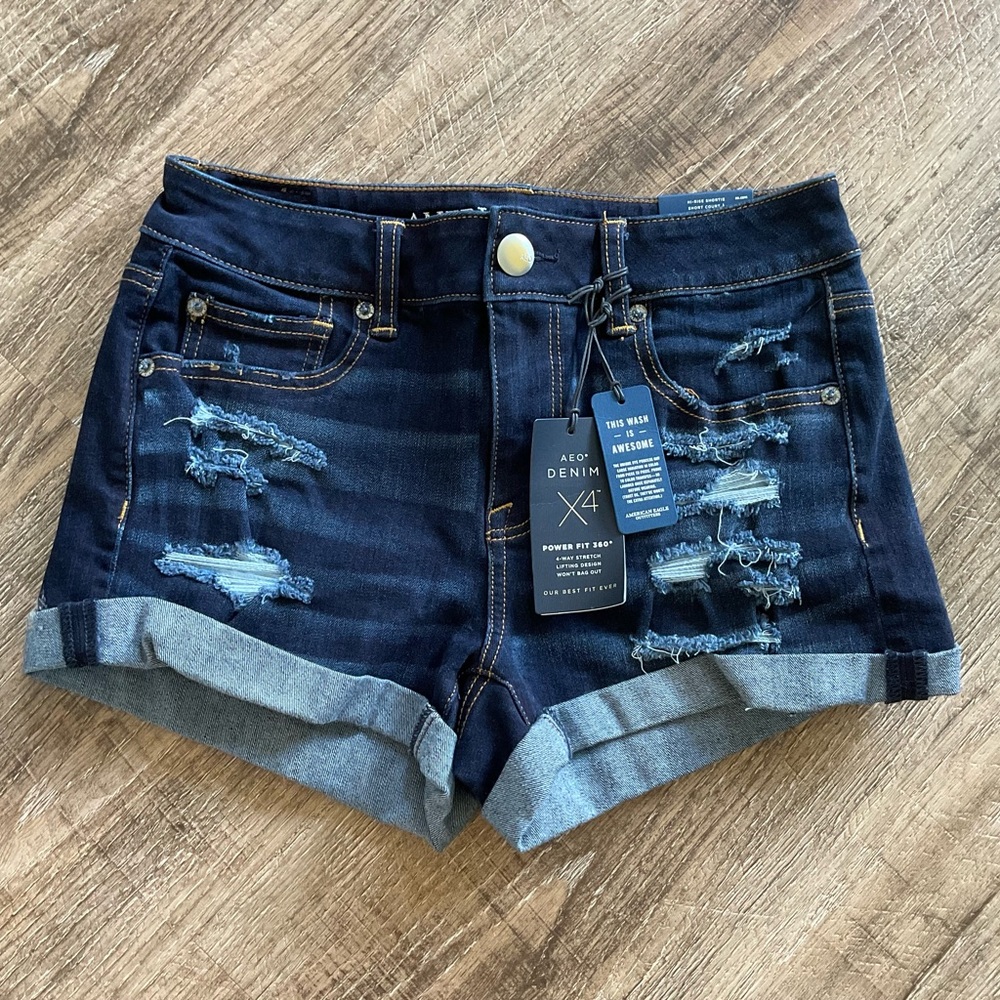 ❤️AEO HI-RISE SHORTIE❤️